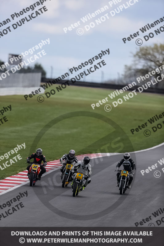 donington no limits trackday;donington park photographs;donington trackday photographs;no limits trackdays;peter wileman photography;trackday digital images;trackday photos